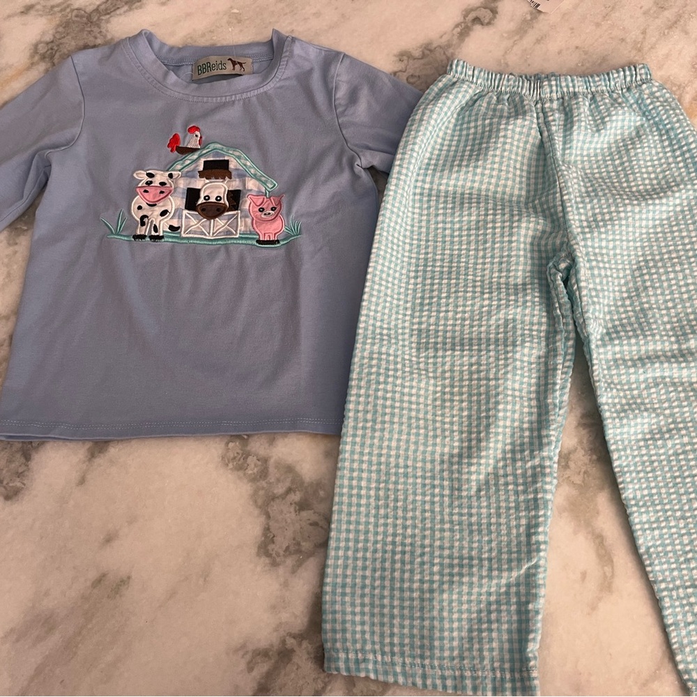 Farm animals smocked set